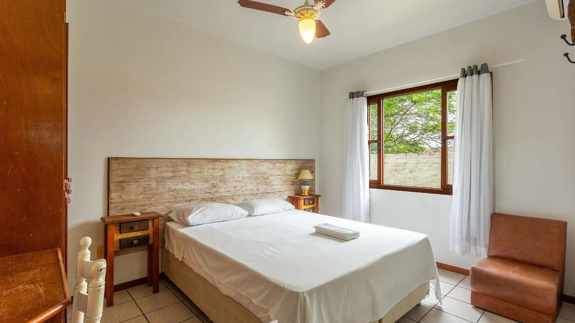 Lindos Apartamentos Prox Da Praia Stcy Florianópolis شقة