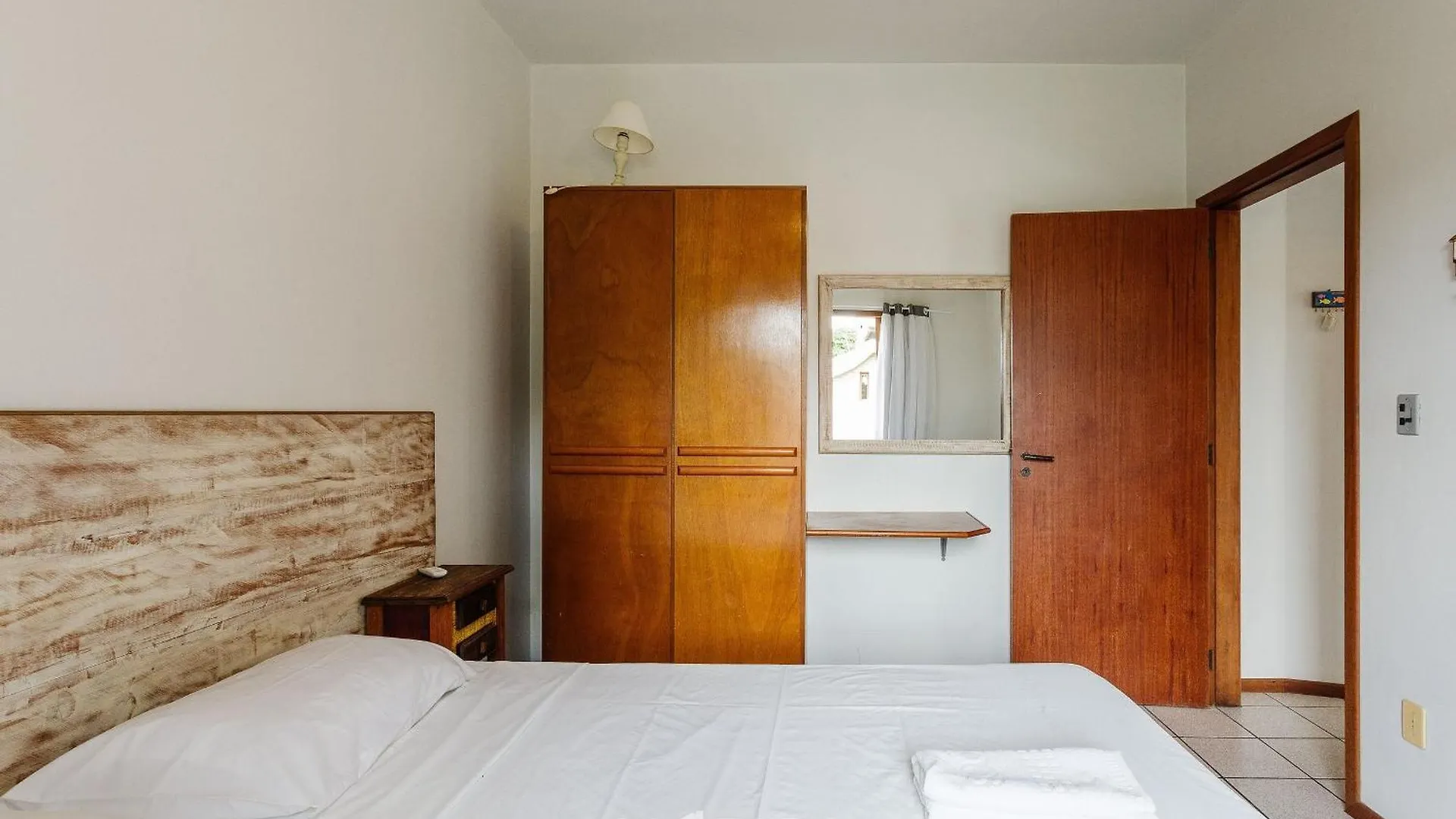 Lindos Apartamentos Prox Da Praia Stcy Florianópolis شقة