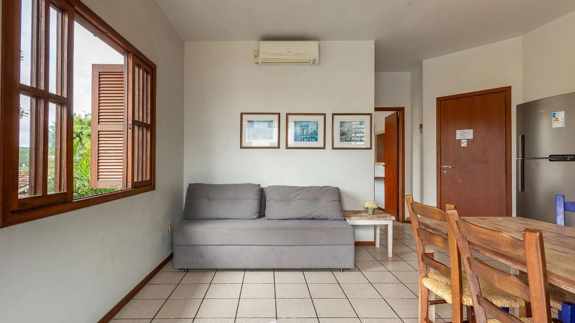 Lindos Apartamentos Prox Da Praia Stcy Florianópolis 0*,