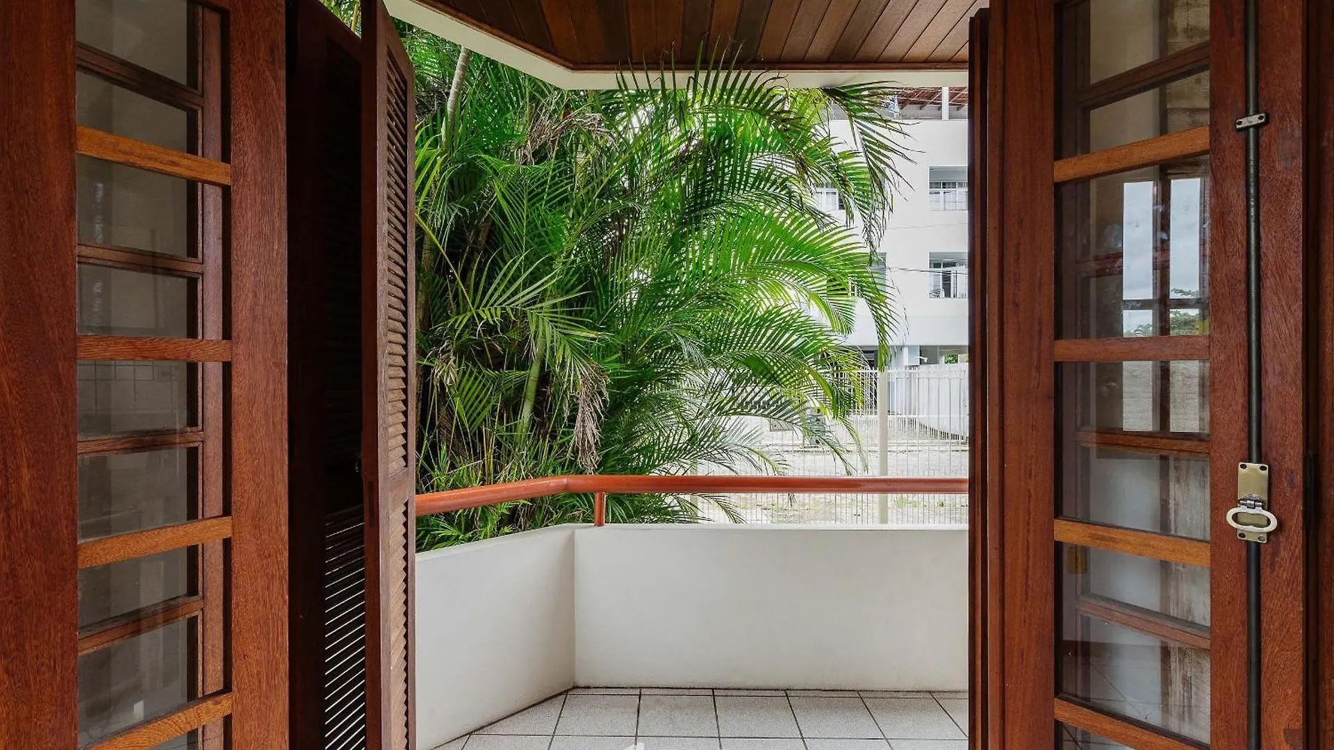 Lindos Apartamentos Prox Da Praia Stcy Florianópolis شقة